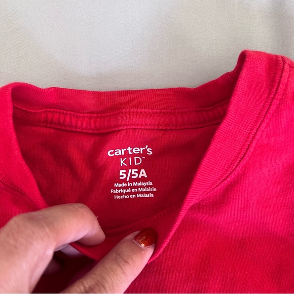 Lot of 3 Boys T-shirts - 1 Old Navy, 1 Children’s Place & 1 Carters Size 5T - Picture 12 of 13